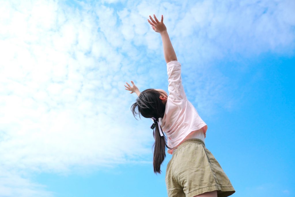 小学生のうちにできる！「背を伸ばす5つの習慣」